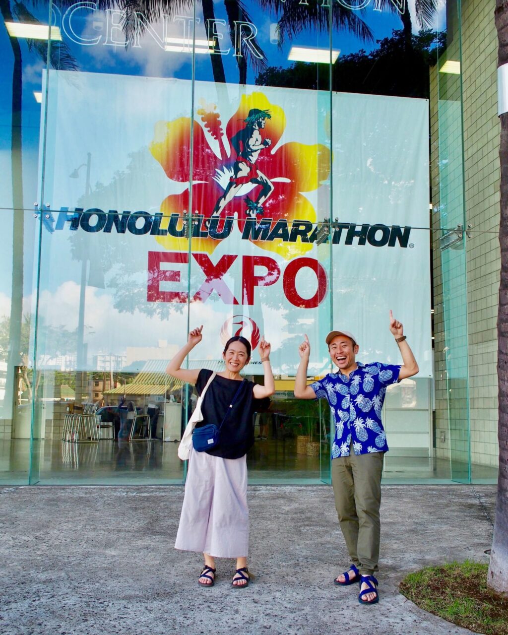 ホノルルマラソンメイン会場 ハワイ コンベンションセンターにて