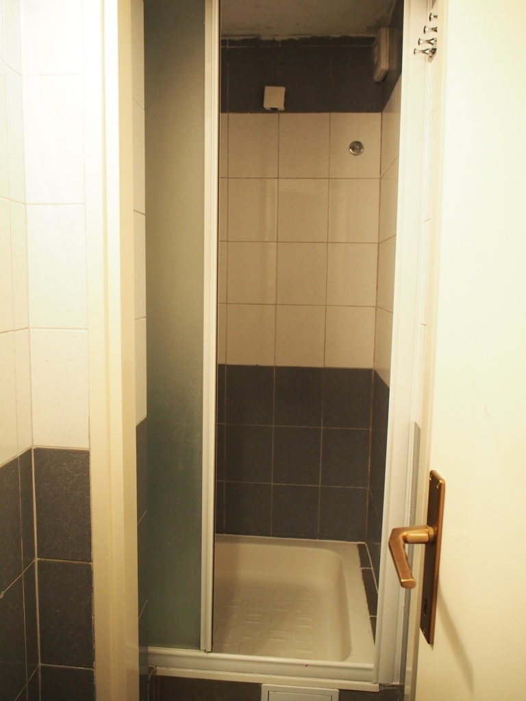 シャワー室の様子