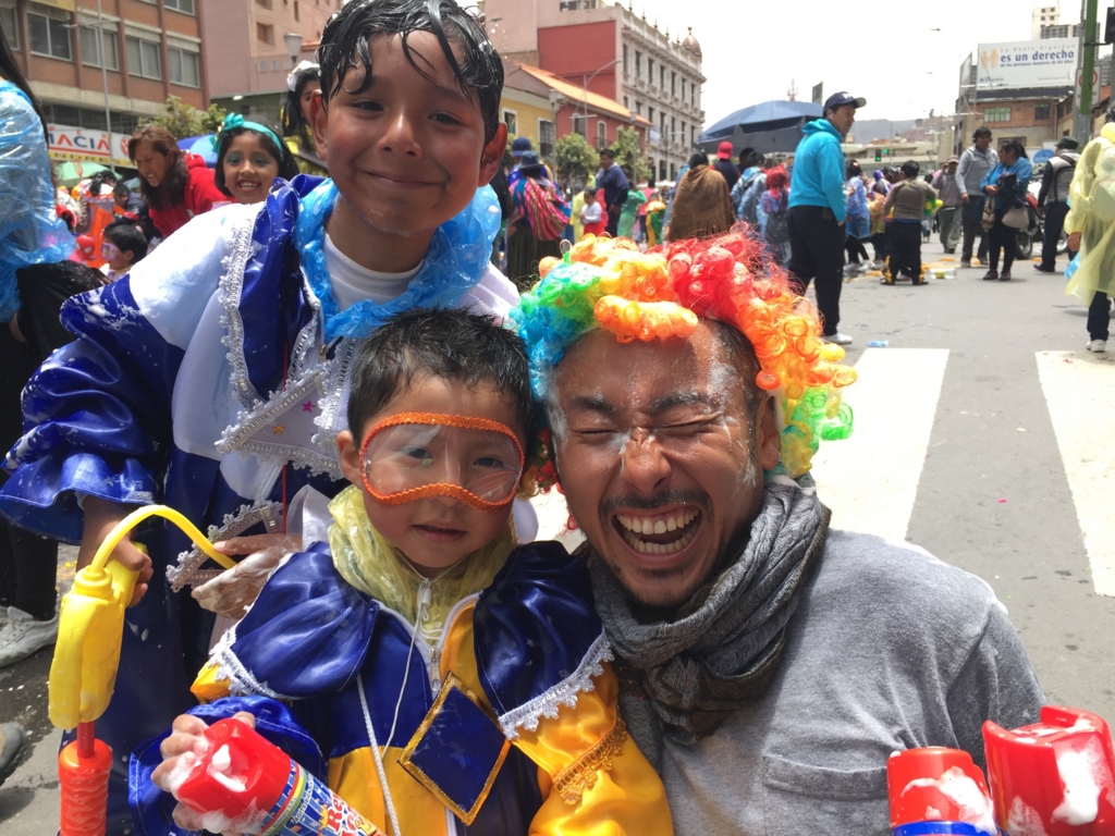 水と泡でぐちゃぐちゃになってきた旦那さん