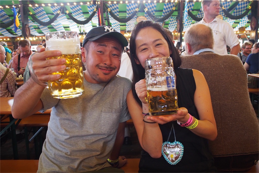 ビールにほろ酔いになってきた旦那さん