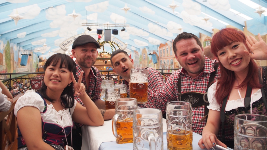 ドイツ 19年ミュンヘン オクトーバーフェスト ビール祭り へ行く方必見 準備したことリスト発表 えだ旅 World Journey ドイツ 19年ミュンヘン オクトーバーフェスト ビール祭り へ行く方必見 準備したことリスト発表 えだ旅 World Journey