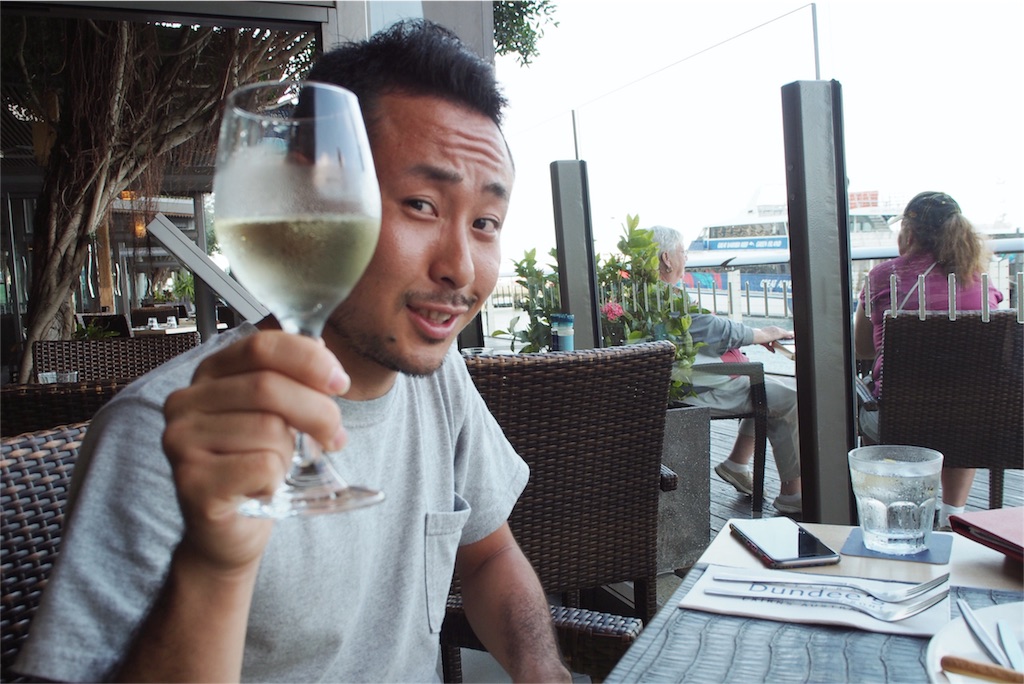 予約していた人気店へお出かけ