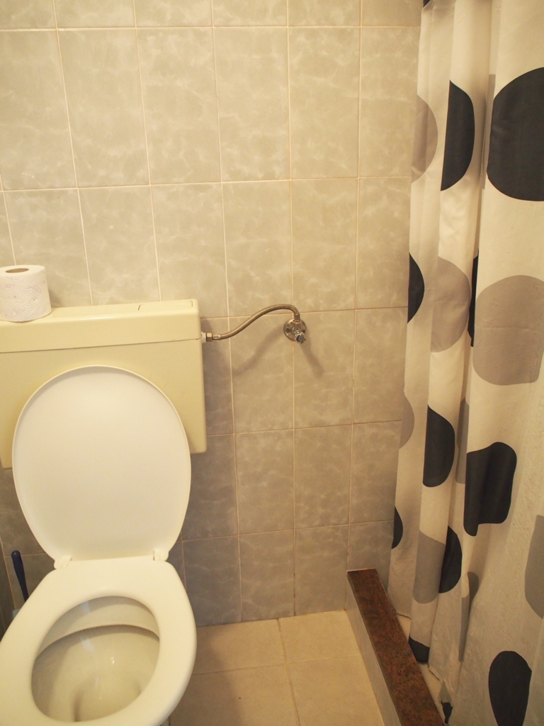 ドブロブニク 宿 トイレ シャワー