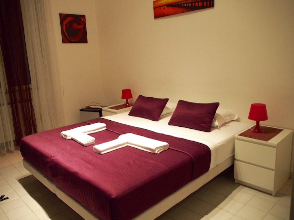 ローマ 宿 室内