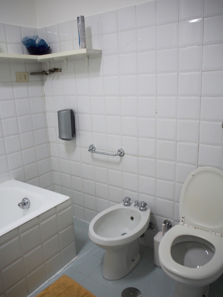 ローマ 宿 バスルーム