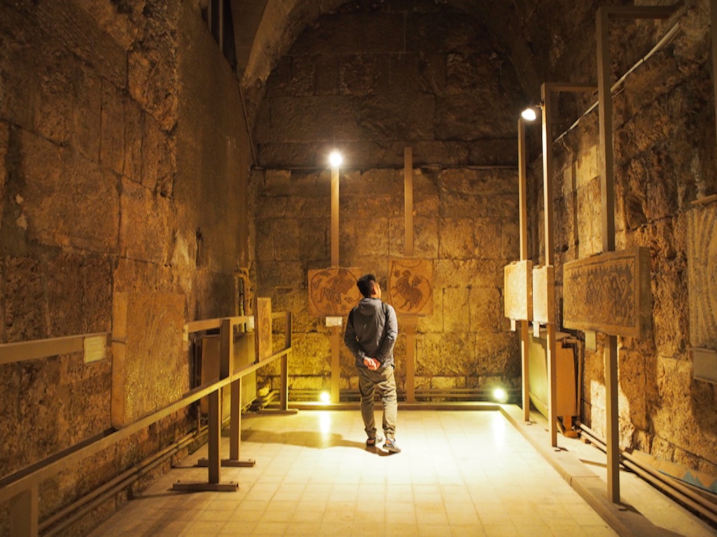 ローマ劇場の次は博物館を見学