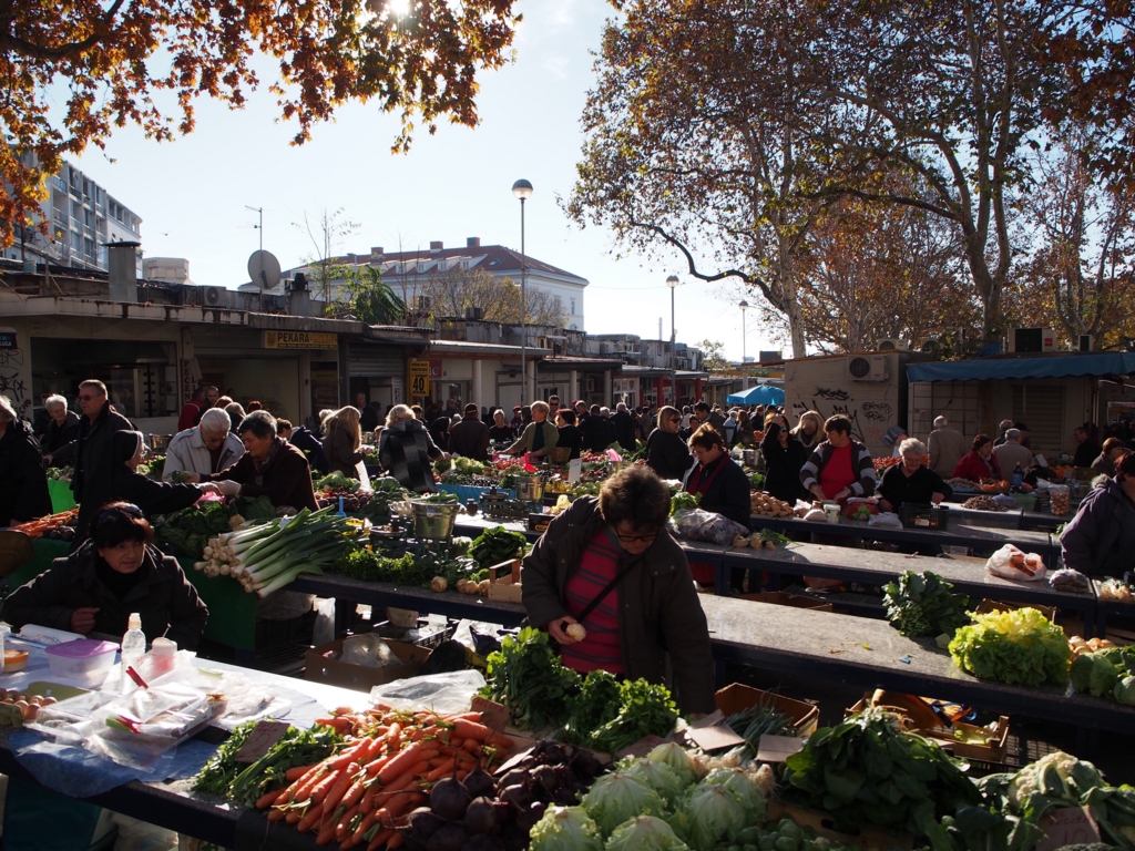 スプリトの朝市の様子