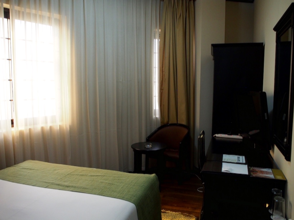 ドバイ 宿 室内