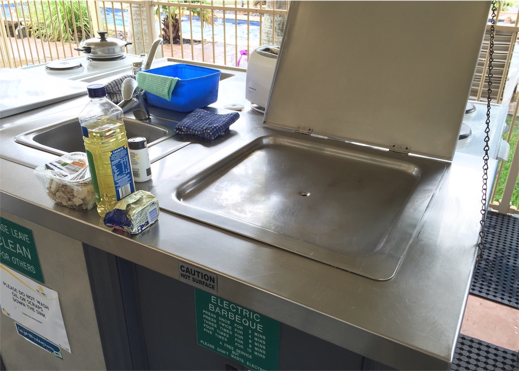 オーストラリアのキャラバンサイトにはBBQコンロ常備