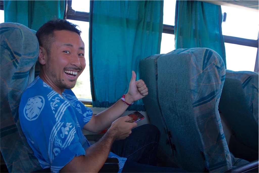 ビクーニャからのバスの車内