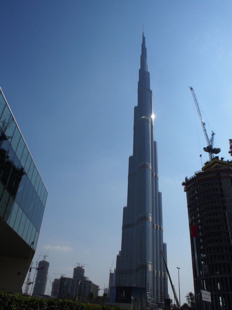 シュッとしたフォルムのブルシュハリファ