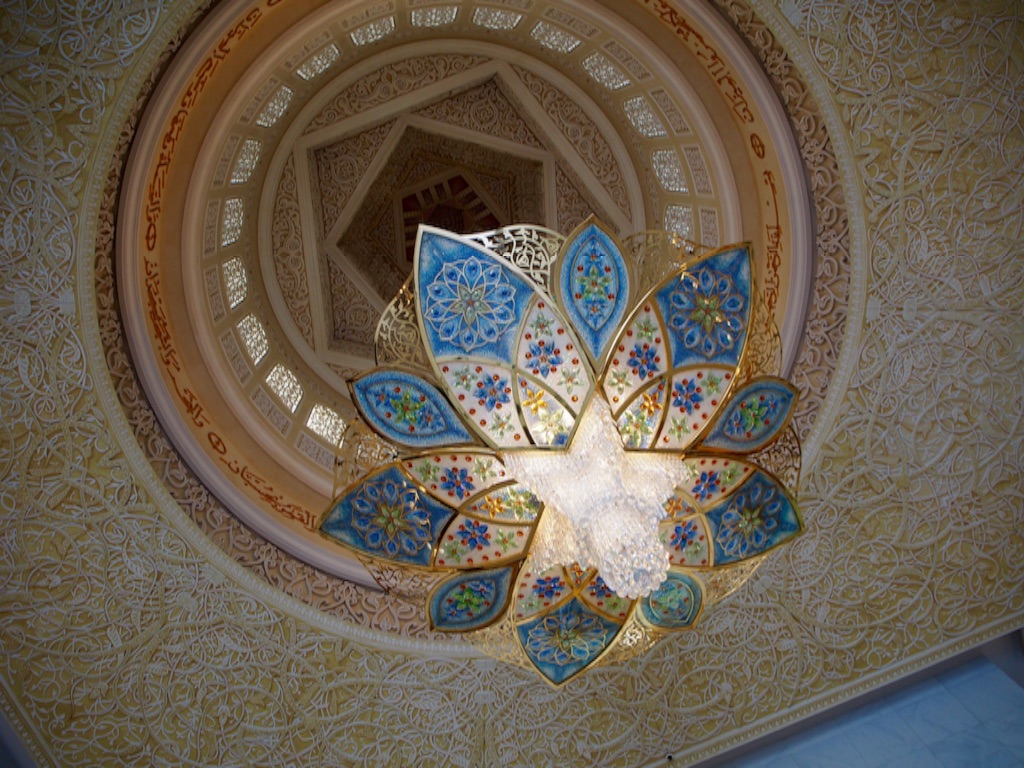 アブダビ　シェイクザイードグランドモスクのシャンデリア