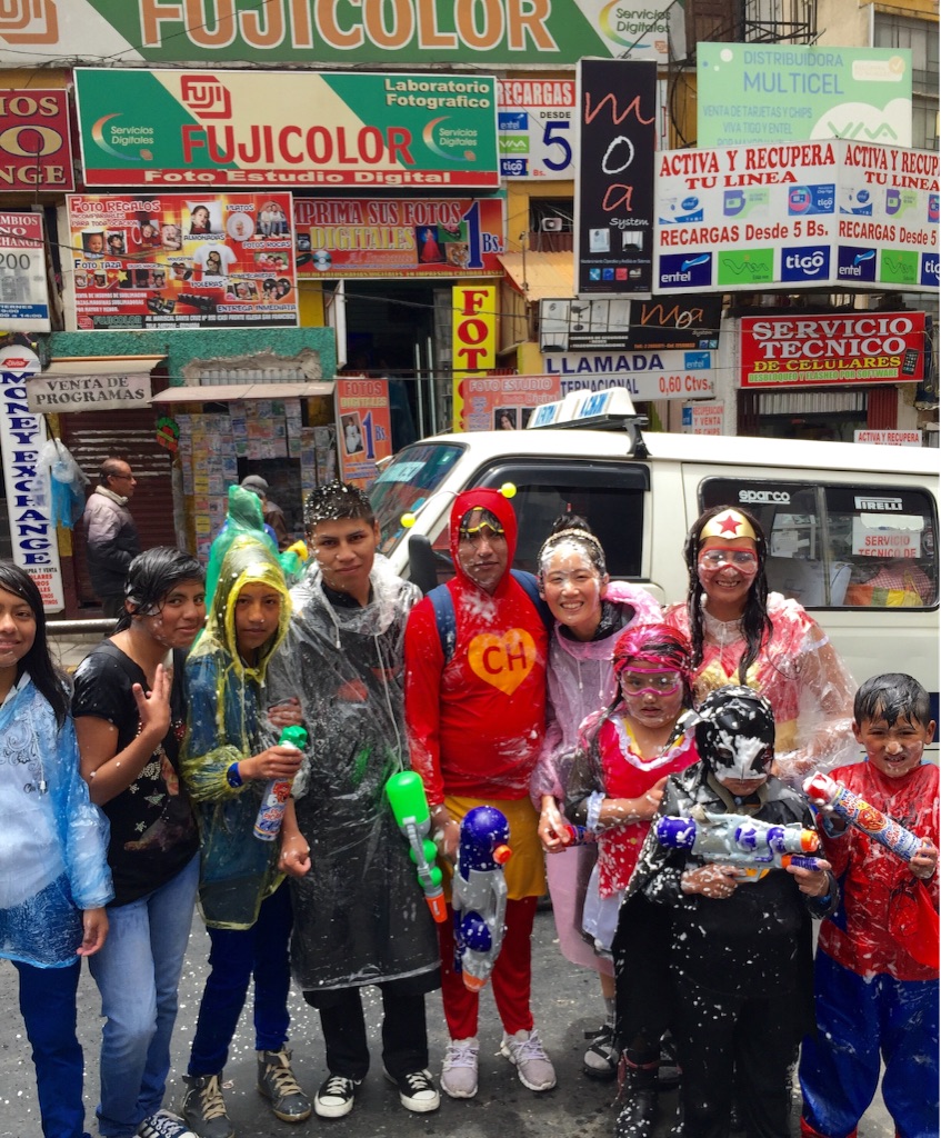 地元の子どもたちの武器が本気過ぎる件(笑)