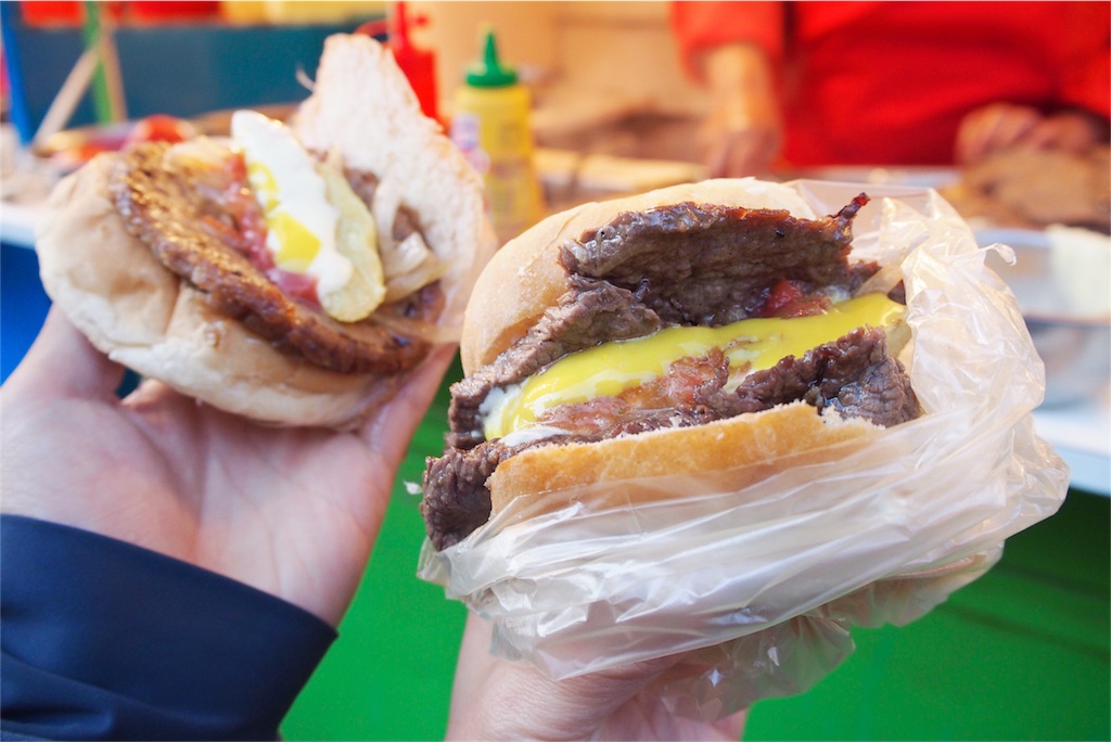 この日のごはんはB級グルメバーガー