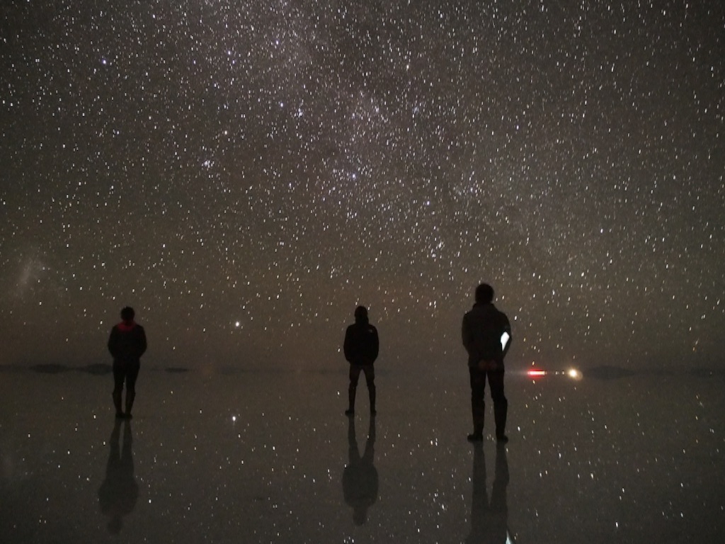 サンライズツアーでのウユニ塩湖の星空