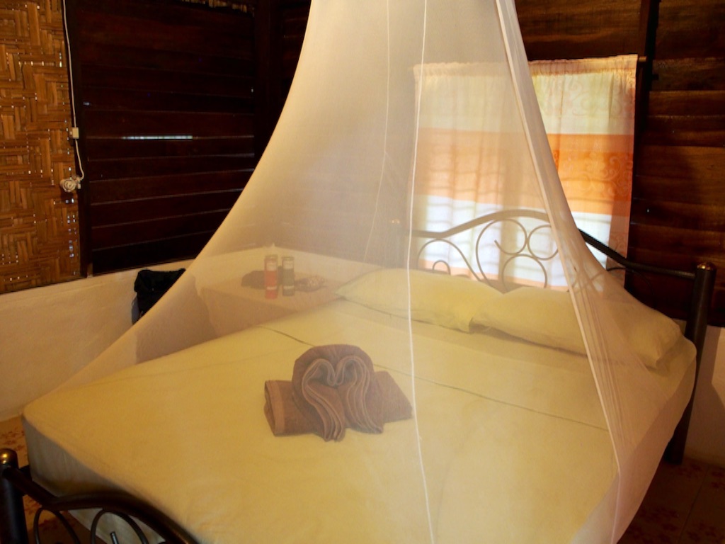 リペ島　バンブーバンガローの蚊帳は大切