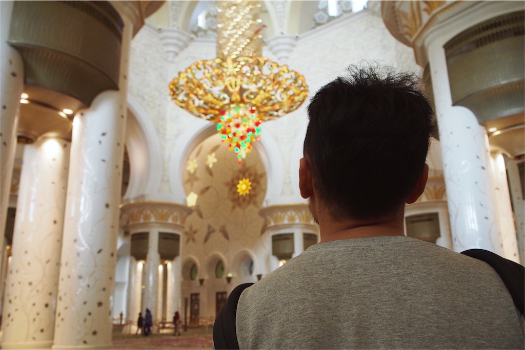 細部まで豪華絢爛なシェイクザイードグランドモスク