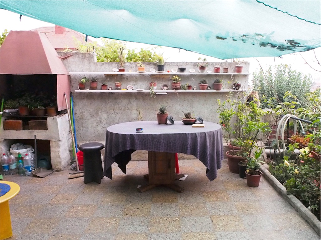 中庭のくつろぎスペース その1