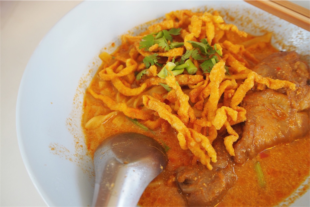 カオソーイメーサイのカオソーイ