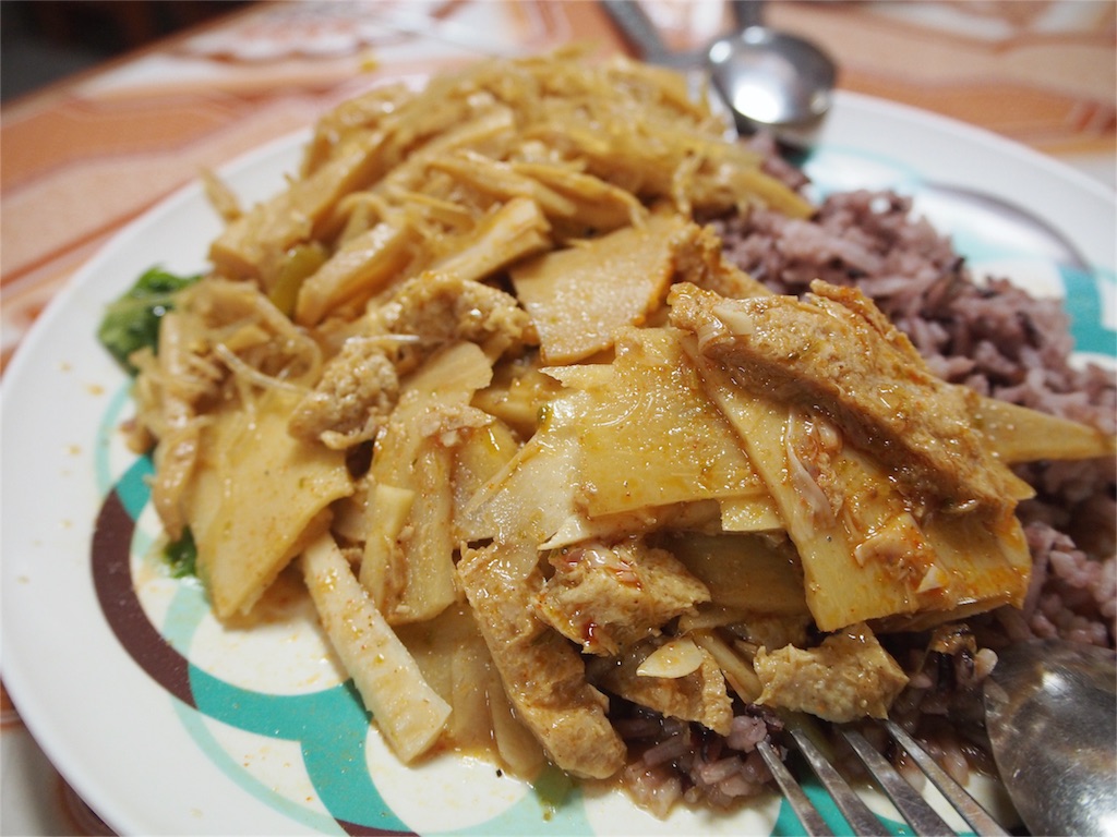 好きなメニューを選ぶと ついつい茶色くなりがち(笑)