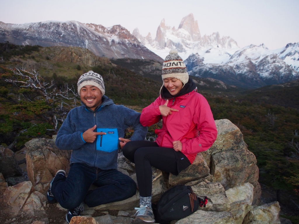 パタゴニアの名峰と記念写真