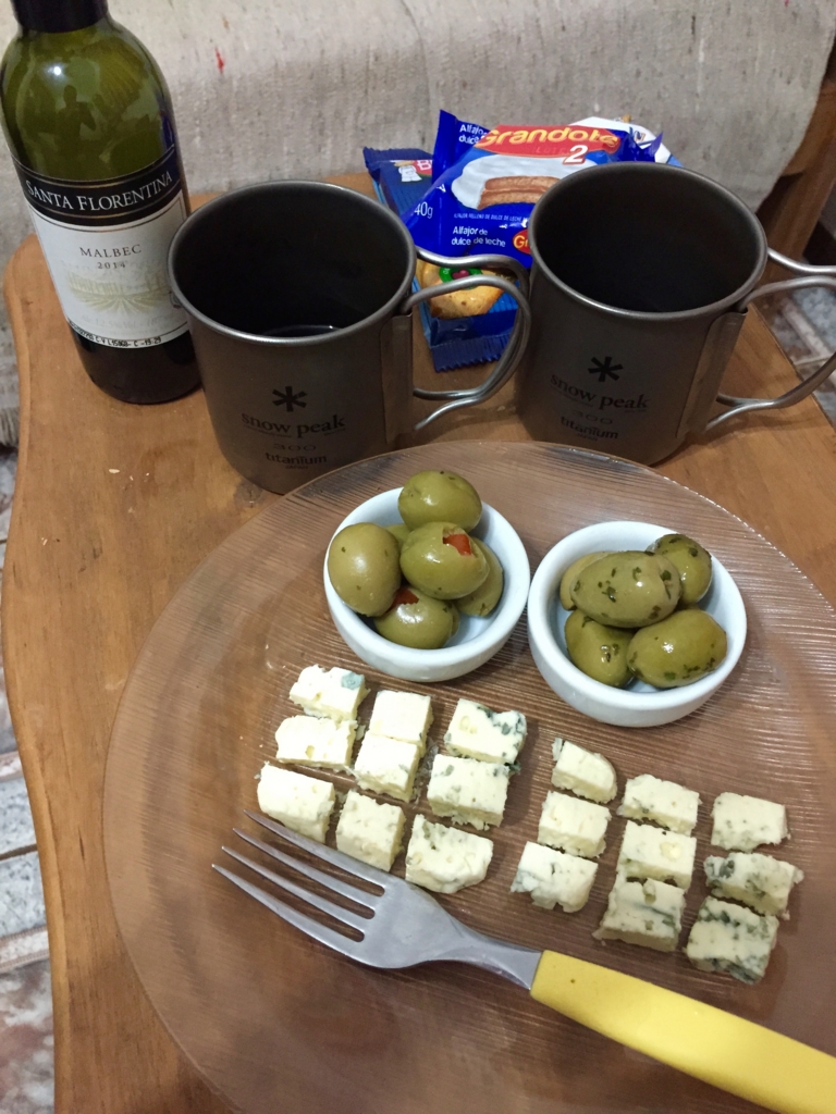 ワインのアテにオリーブをお持ち帰り