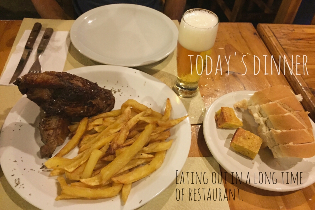 炭火でじっくり焼き上げられた ジューシーなお肉