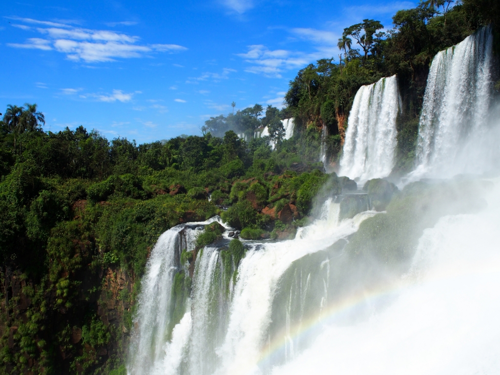 イグアスの滝は大自然の中にあるオアシス