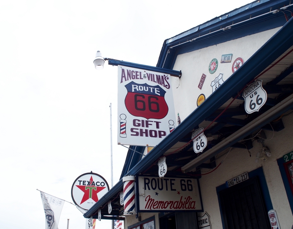 ルート66 セリグマン　アメリカの田舎町　床屋