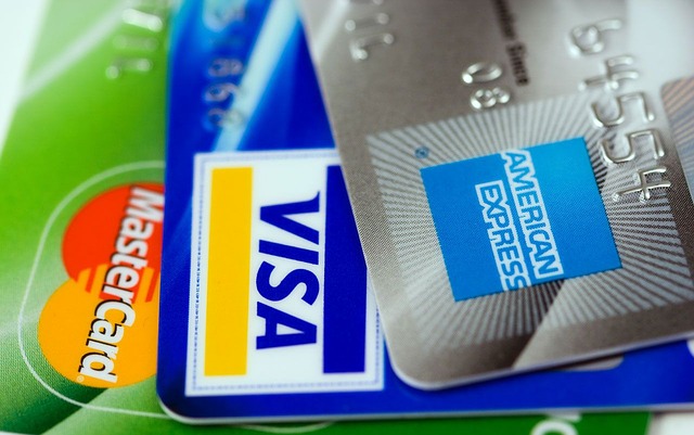 【旅の準備】短期の海外旅行保険のおすすめは「保険会社」と「クレジットカード付帯」どっち??