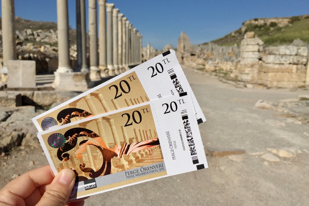 f:id:edatabi:20190822214032j:plain f:id:edatabi:20190822214032j:plain