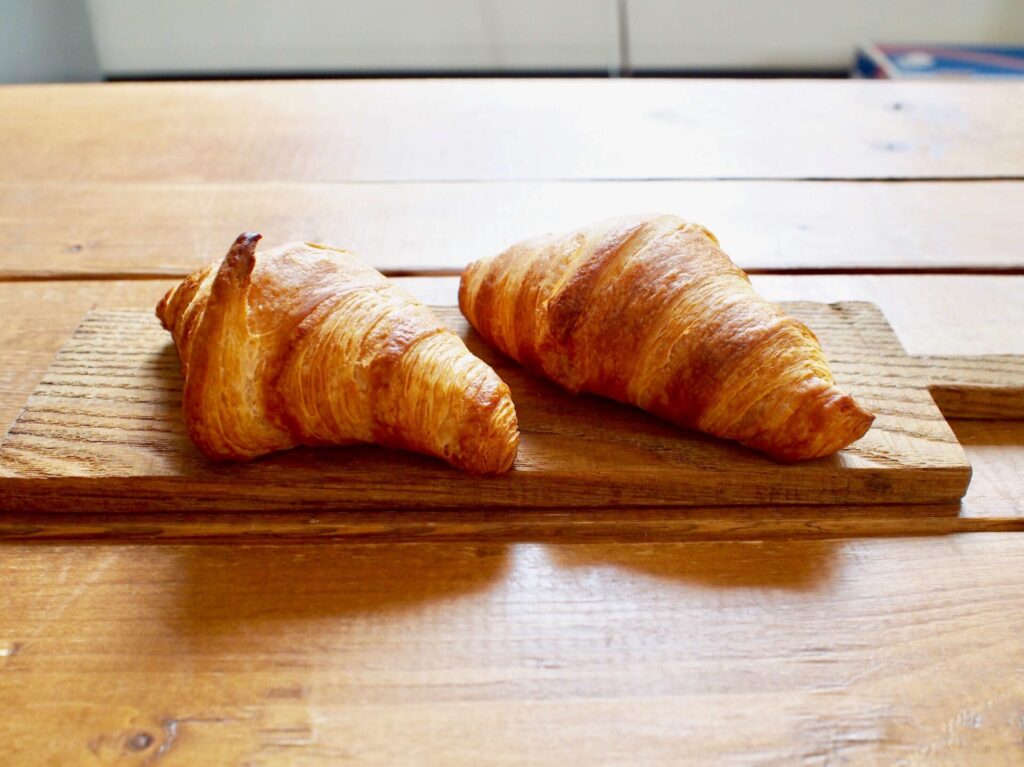 東京メロンパンのクロワッサン