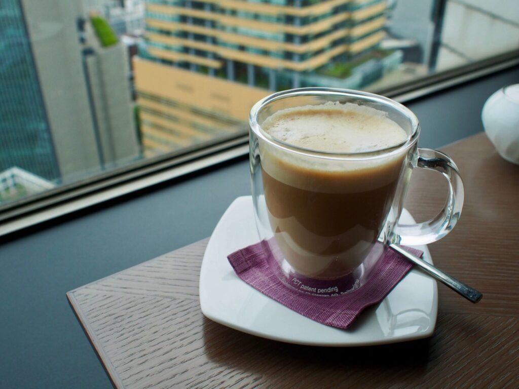 クラブラウンジ カフェラテ