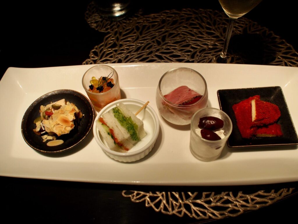ANAインターコンチネンタルホテル東京 イブニングカクテル 冷静タパス盛り合わせ