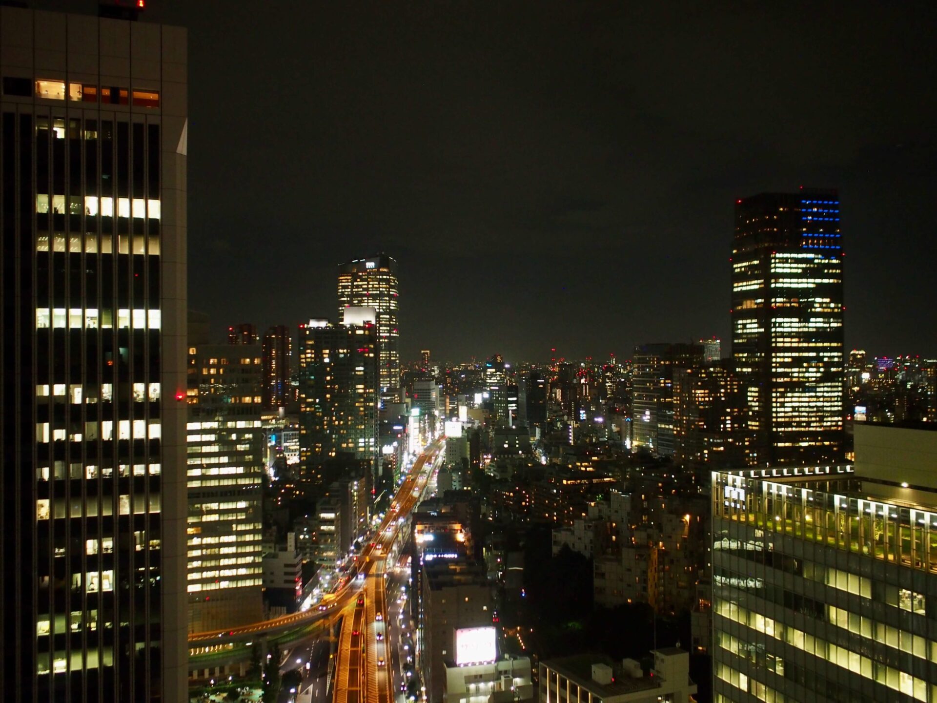 ANAインターコンチネンタルホテル東京 クラブラウンジからの夜景