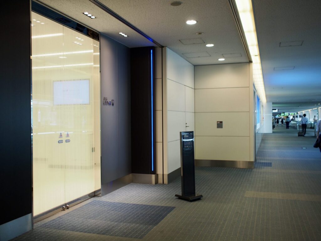 ANAラウンジ 入り口