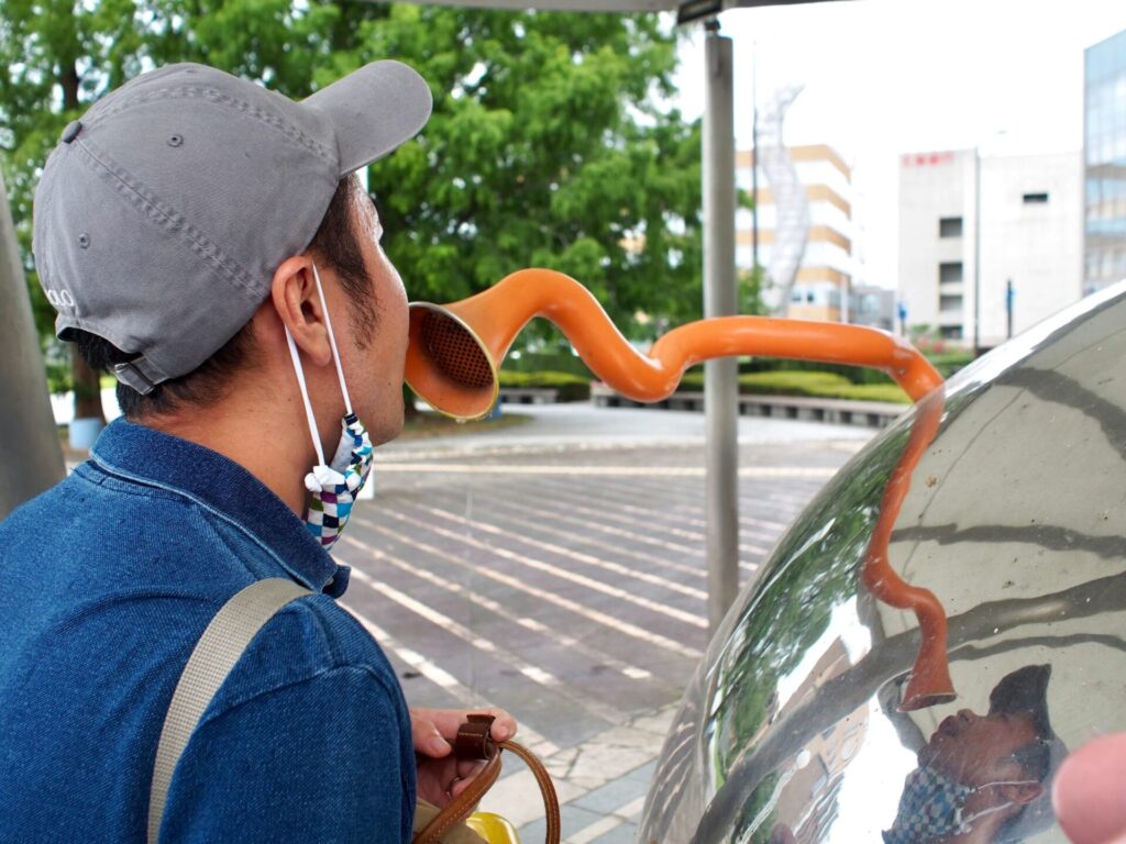 富山駅近くの謎のオブジェ