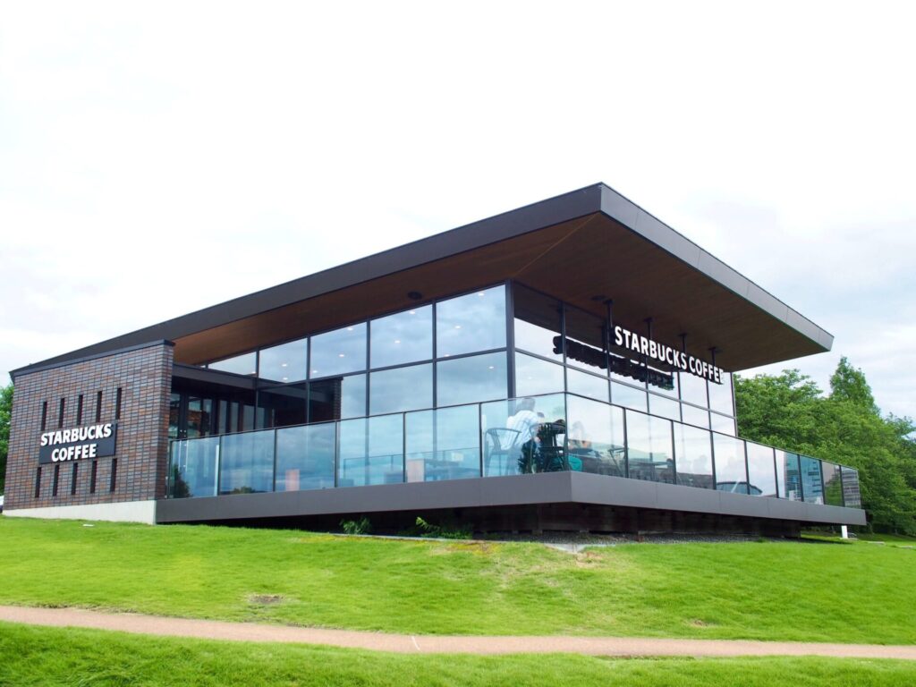 富山 世界一美しいスターバックス