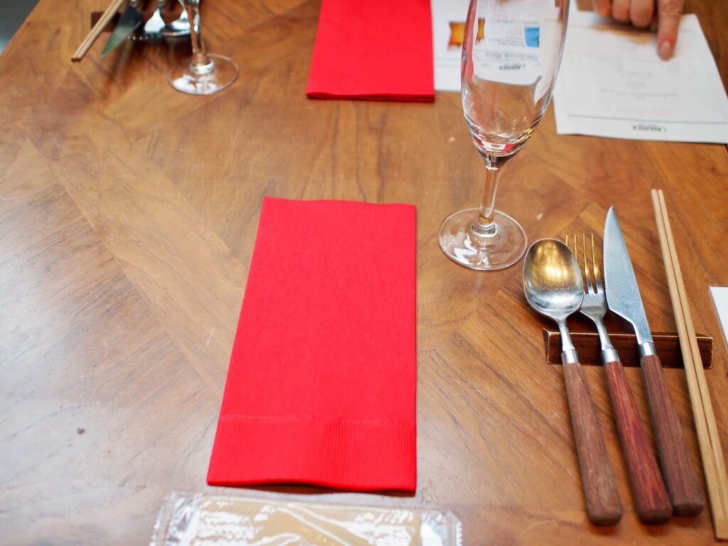 GoToEat Dining&Bar LAVAROCK テーブルセット