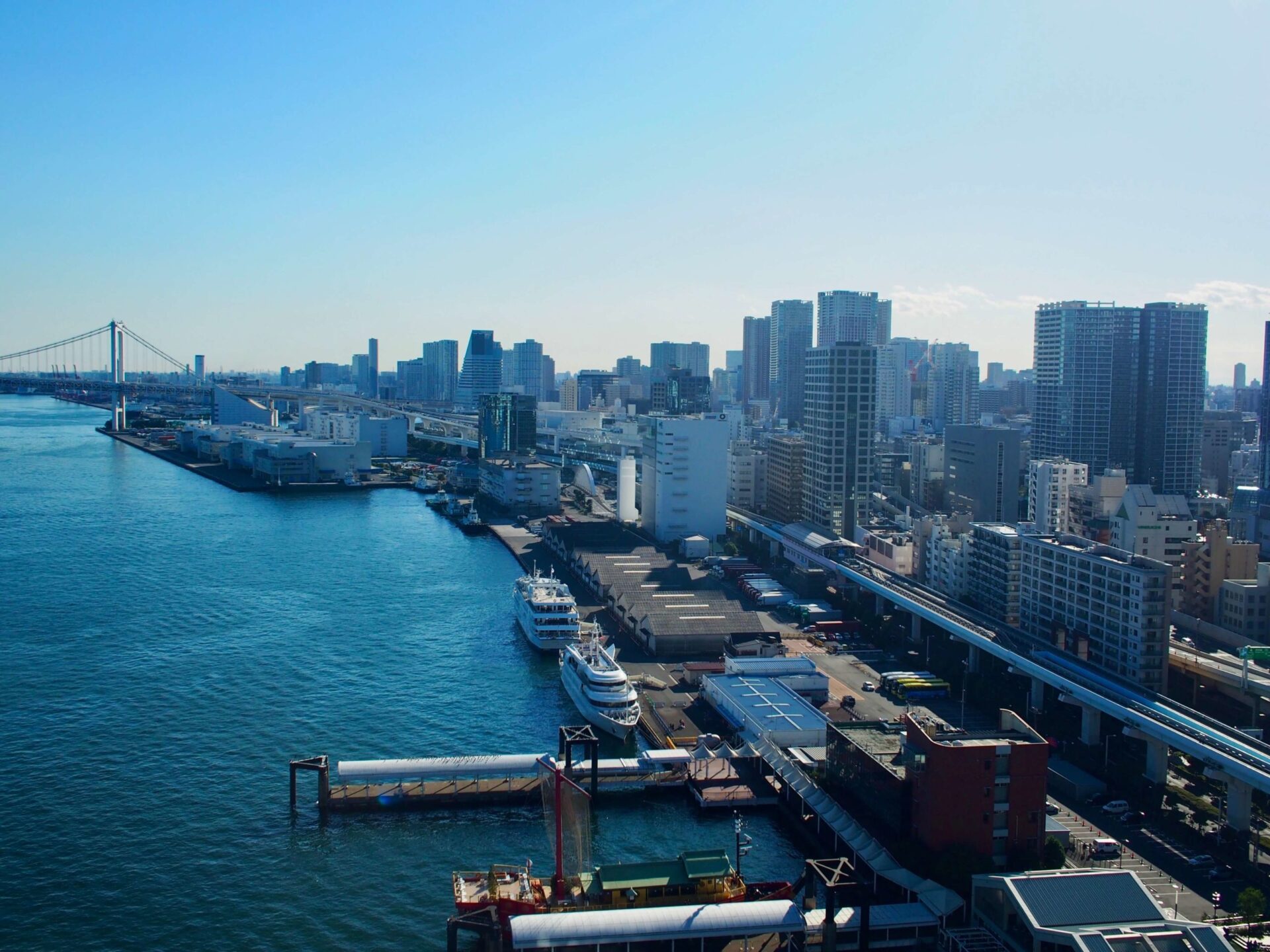 インターコンチネンタル東京ベイ クラブラウンジからの眺め