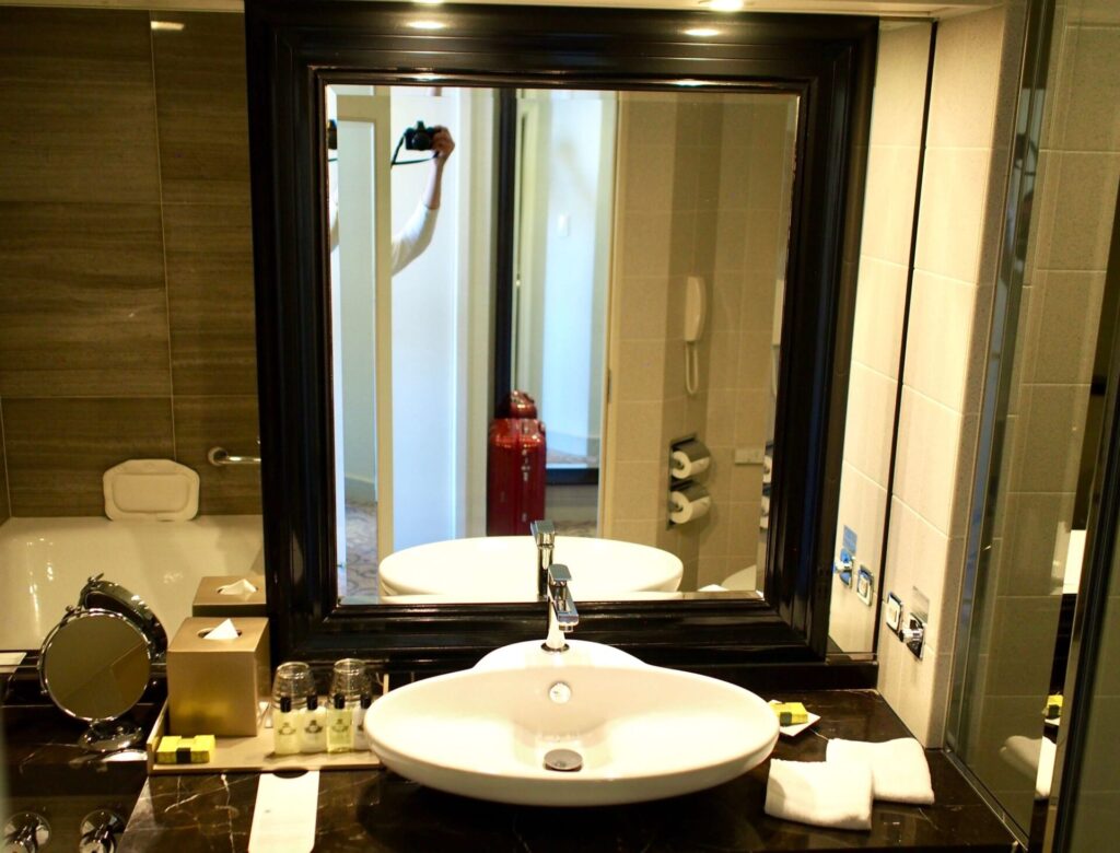 インターコンチネンタル東京ベイ クラブルーム バスルーム