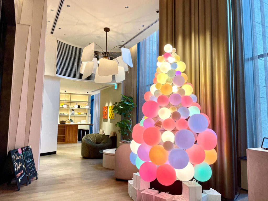 キンプトン新宿東京 クリスマスツリー