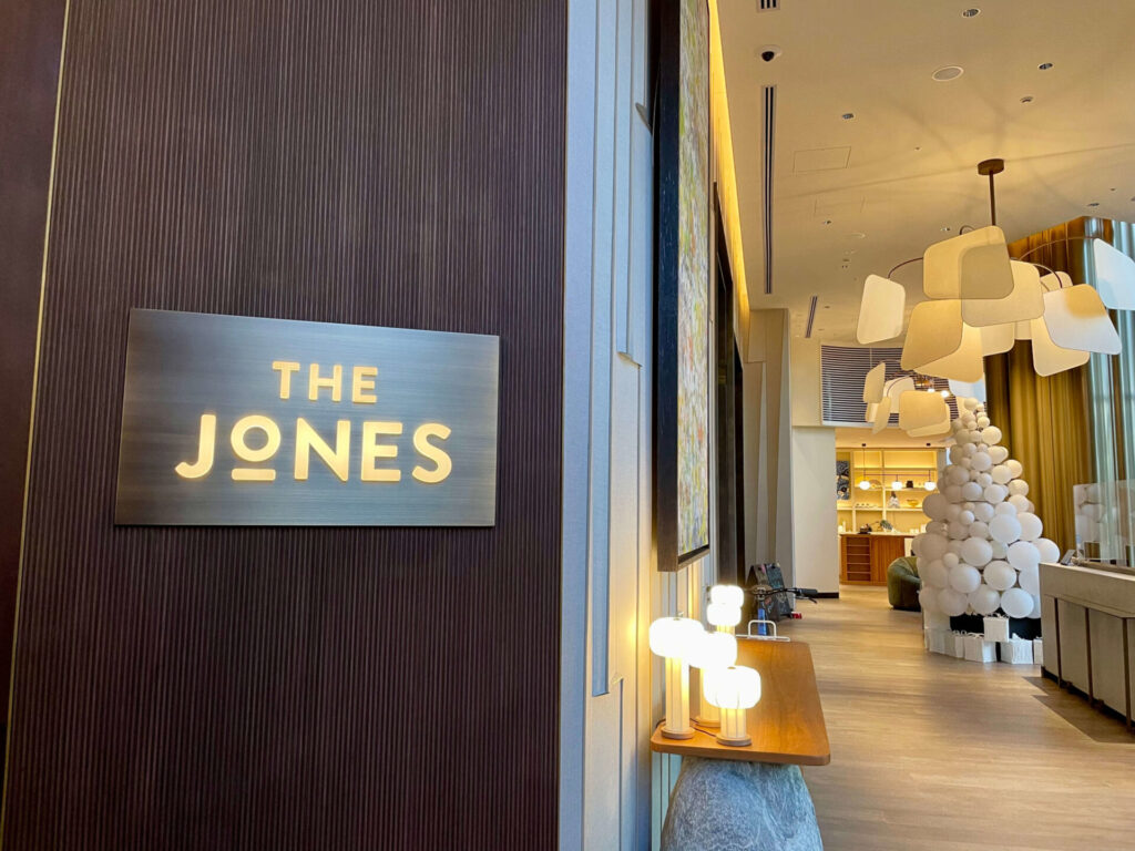 キンプトン新宿東京 THE JONES