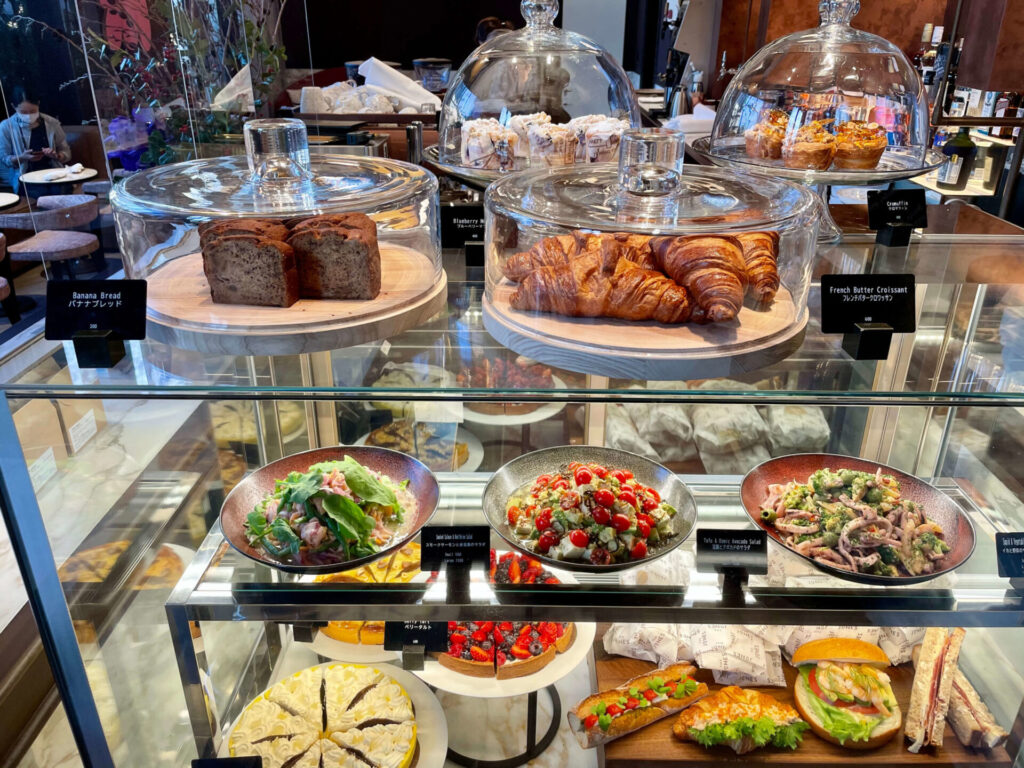 キンプトン新宿東京 The Jones クロワッサン