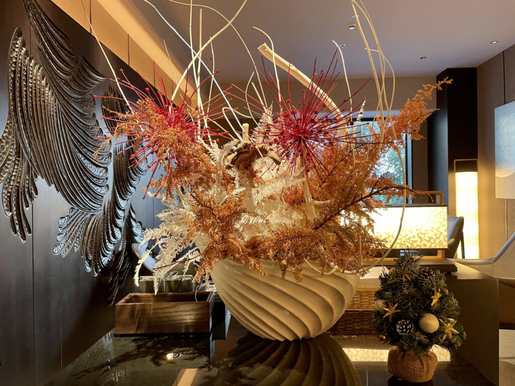 グランドプリンスホテル新高輪 クラブラウンジ エントランスの花