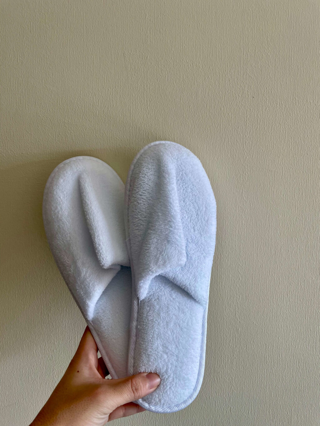 グランドプリンスホテル新高輪 クラブフロア客室のスリッパ