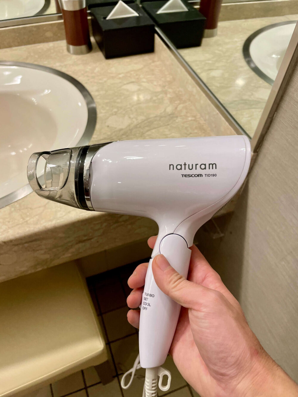 ヒルトン東京 ジム テスコムのドライヤー