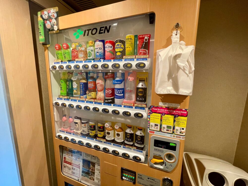 御宿野乃 浅草 10階の自動販売機