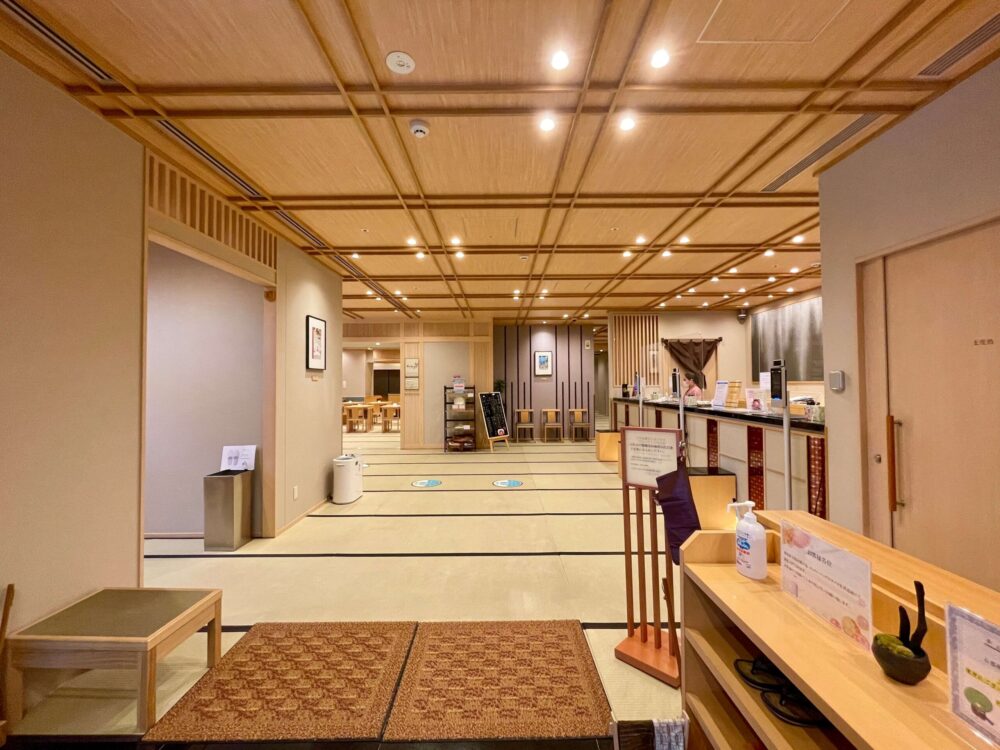 御宿野乃 浅草 フロントの様子