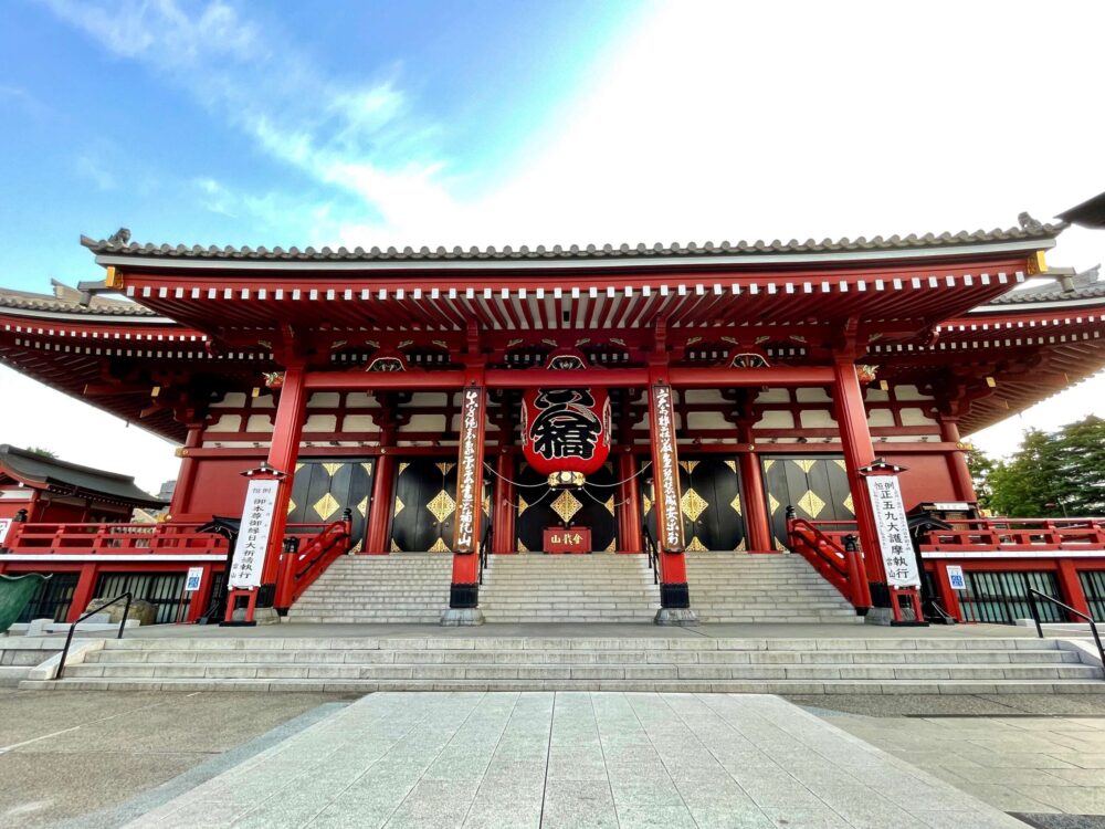 浅草寺の本堂